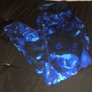 Old navy Sapphire Isle active leggings